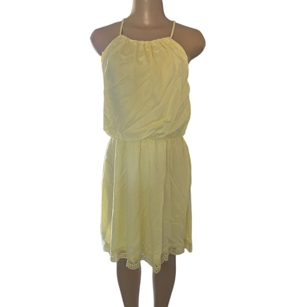 NWT- Guess Crochet Hem Dress